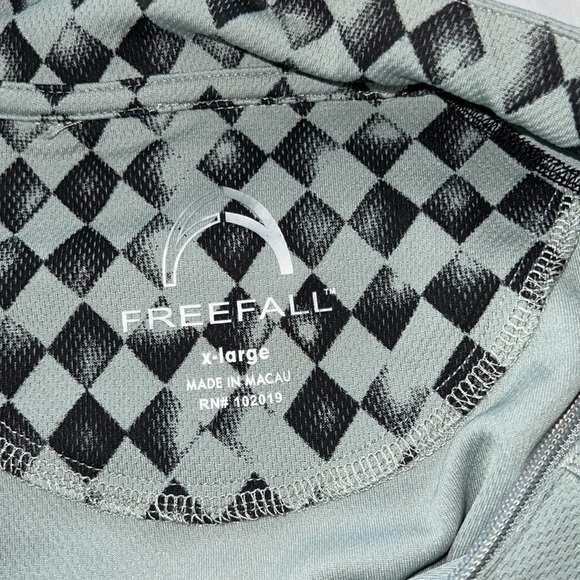 Mens free fall pullover - Picture 3 of 4